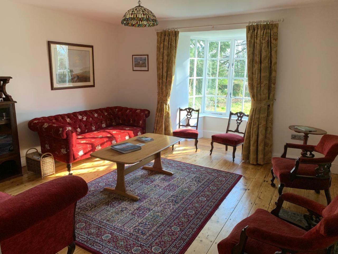 Pontyclerc Farm House Bed And Breakfast Ammanford Extérieur photo