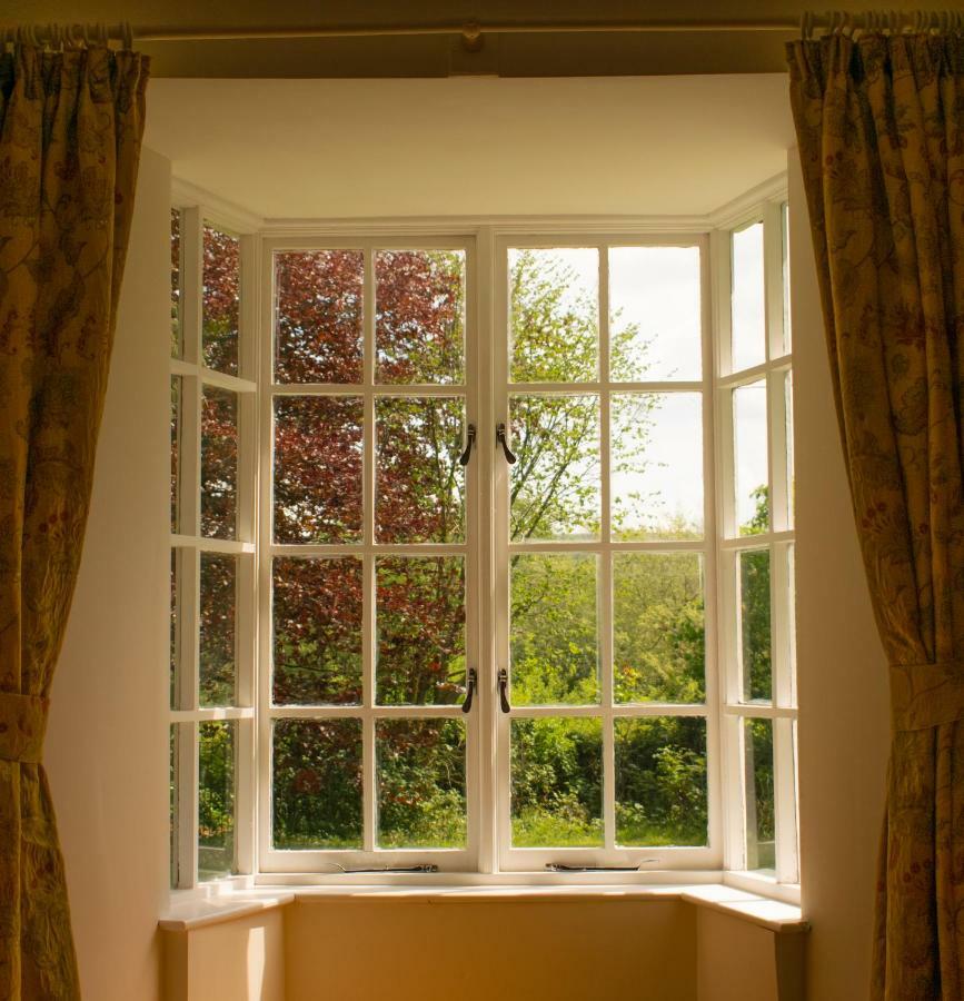 Pontyclerc Farm House Bed And Breakfast Ammanford Extérieur photo